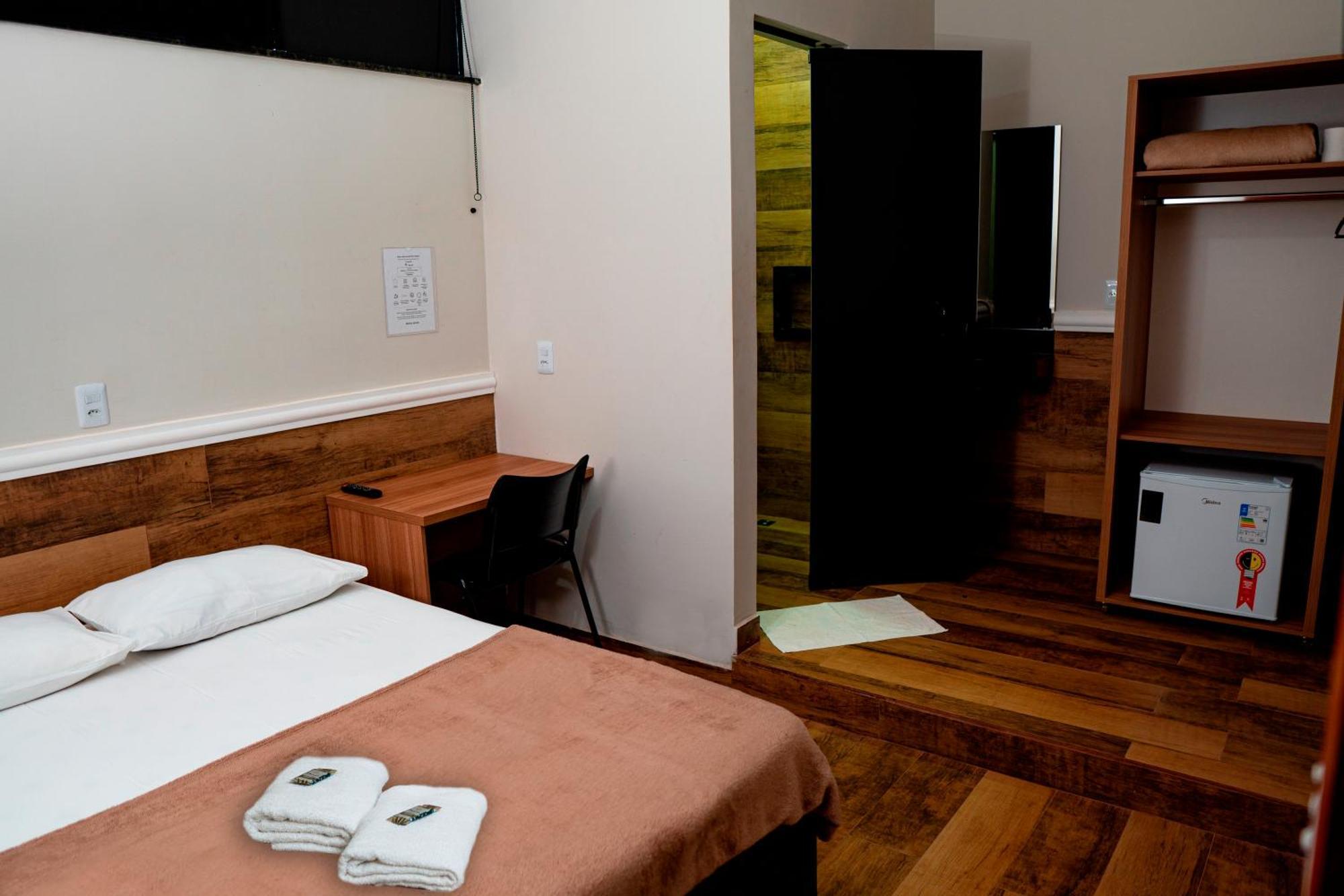Hotel Nixon Itaí Buitenkant foto
