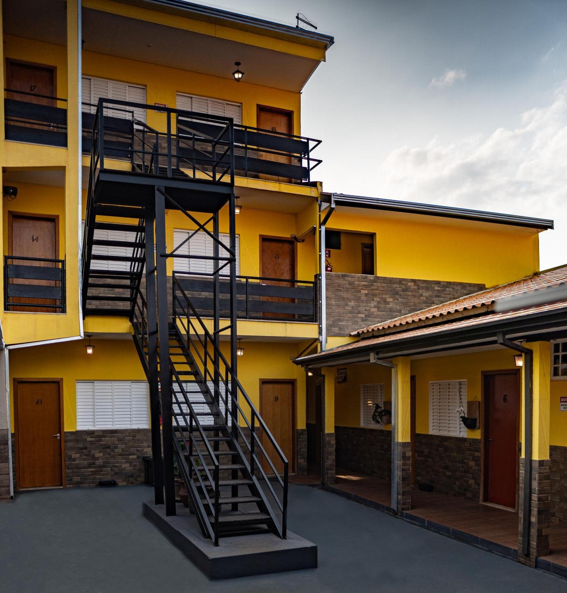 Hotel Nixon Itaí Buitenkant foto